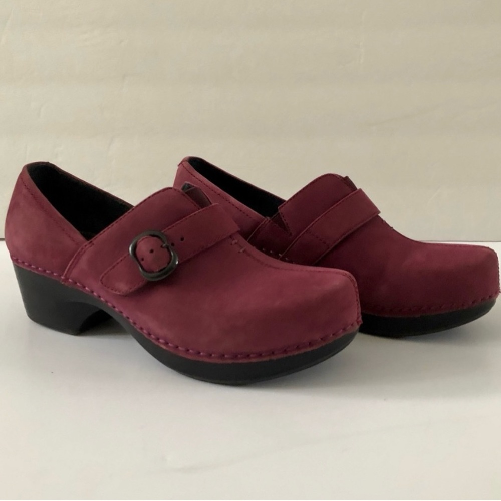 Dansko Tamara Wine Nubuck Clog